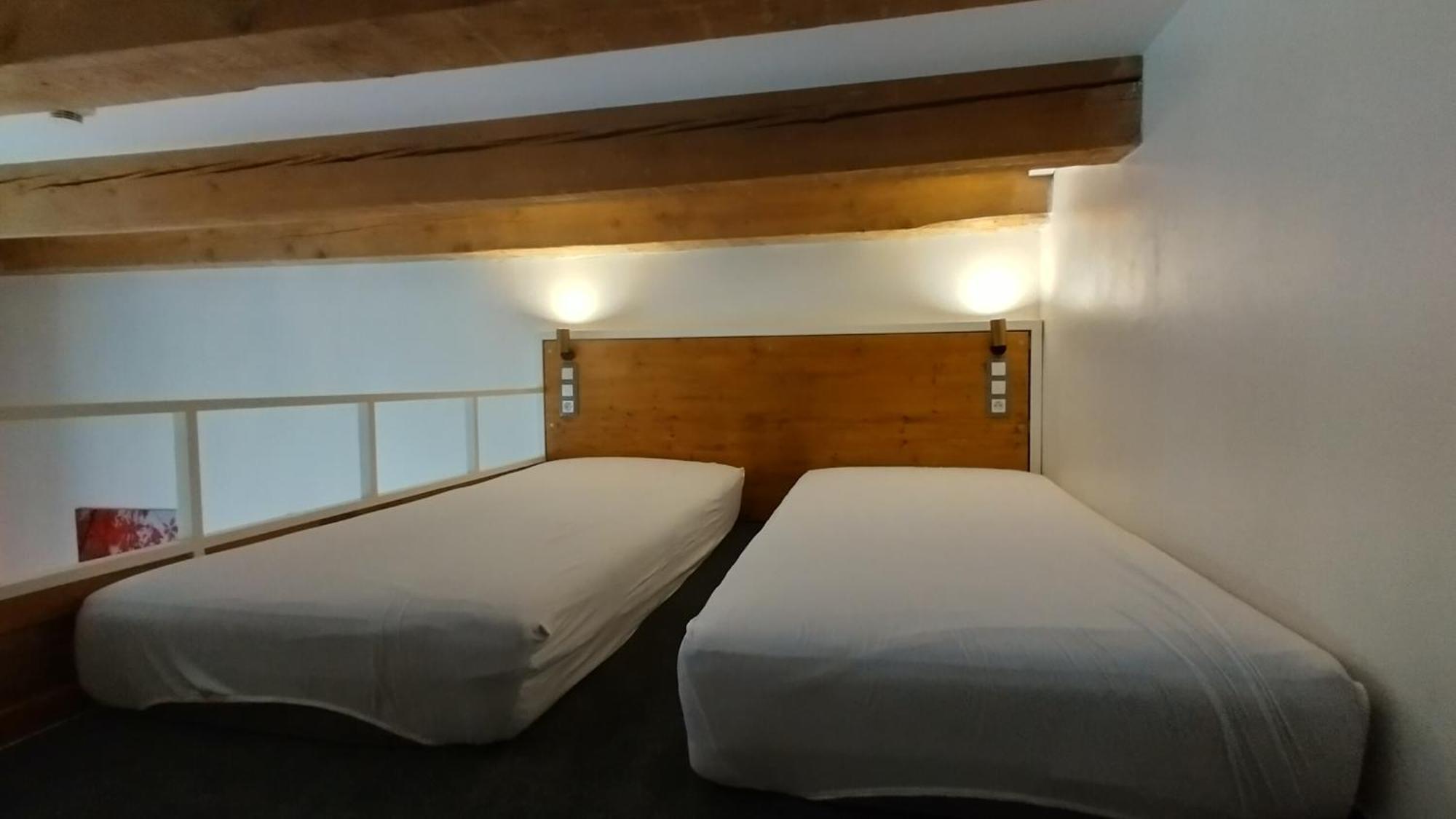 S42 Hotel Prague Bilik gambar