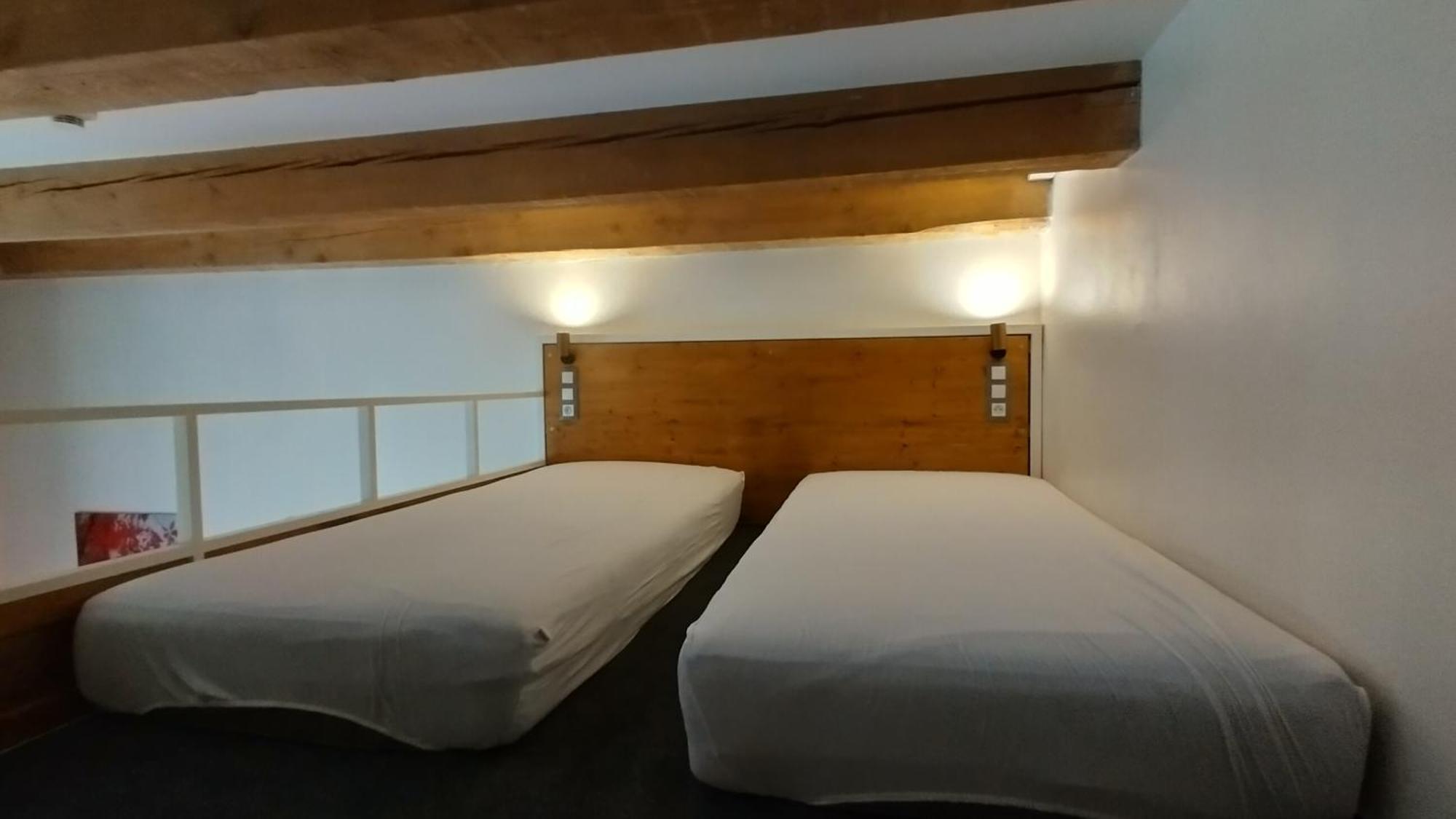 S42 Hotel Prague Bilik gambar